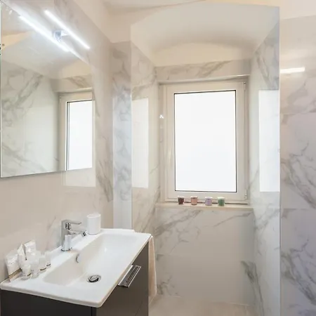 Alibi Loft: Centralissimo Con Free Wifi, Netflix, A/c E Tutti I Comfort